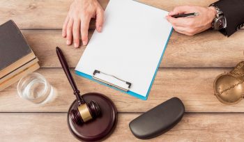 Crimes contra honra: o que é calúnia, difamação e injúria?