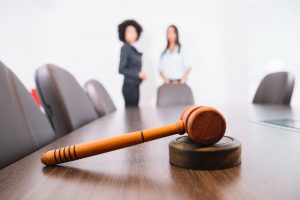 O que é legislação e direito empresarial?